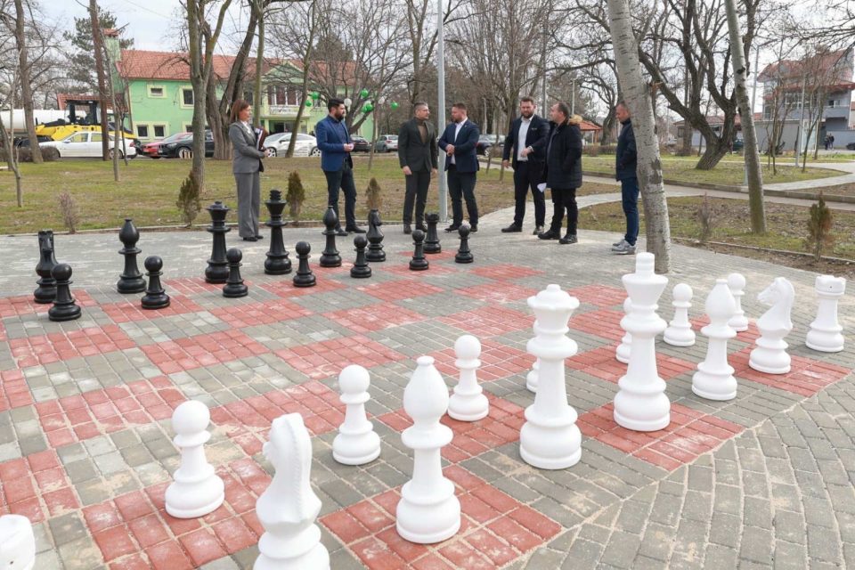 Perinski od lozovo ramnomerniot regionalen razvoj zapochnuva od malite opshtini i tamu investicziite najmnogu se chuvstvuvaat 1.jpeg