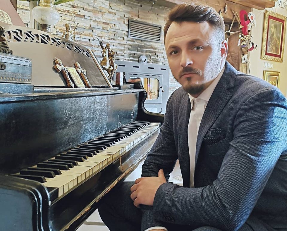 Daniel kajmakoski 960x774 1.jpg