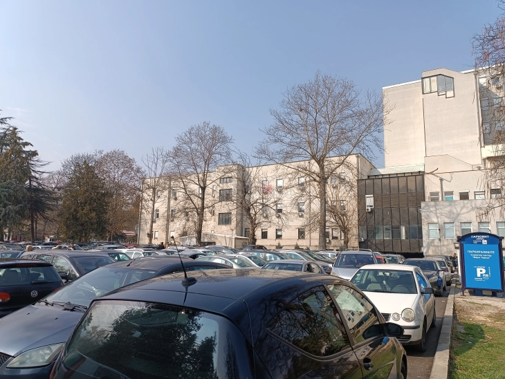 Klinicki parking.webp.webp