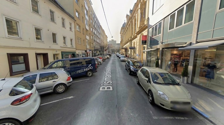 Bbf57870 1983 43a0 9858 70398afa7d7c.jpg