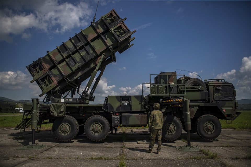 Patriot anti missile system.jpg