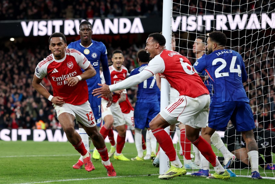 Timber gol arsenal.jpg