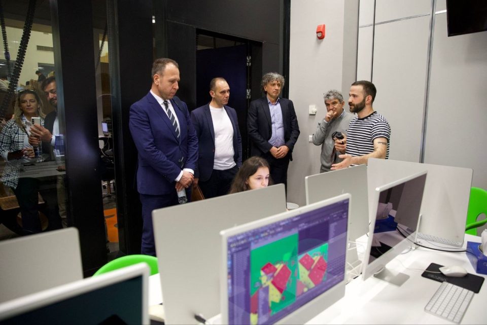 Delegacija od makedonija go poseti tumo centarot za kreativni texnologii vo ermenija image bamr.jpg