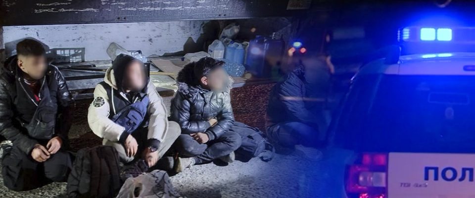 Liseni od sloboda dvajca kosovski drzavjani vo nivnoto vozilo se pronajdeni migranti od pakistan image.jpg