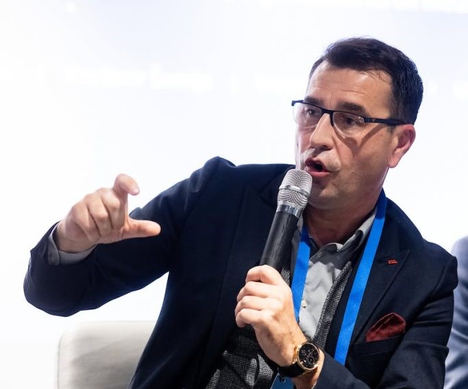 Aff 2025 2 683x1024 1.jpg