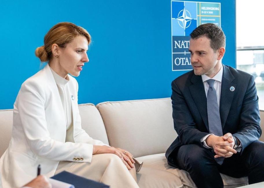 Velislava petrova i timco mucunski 1.jpg